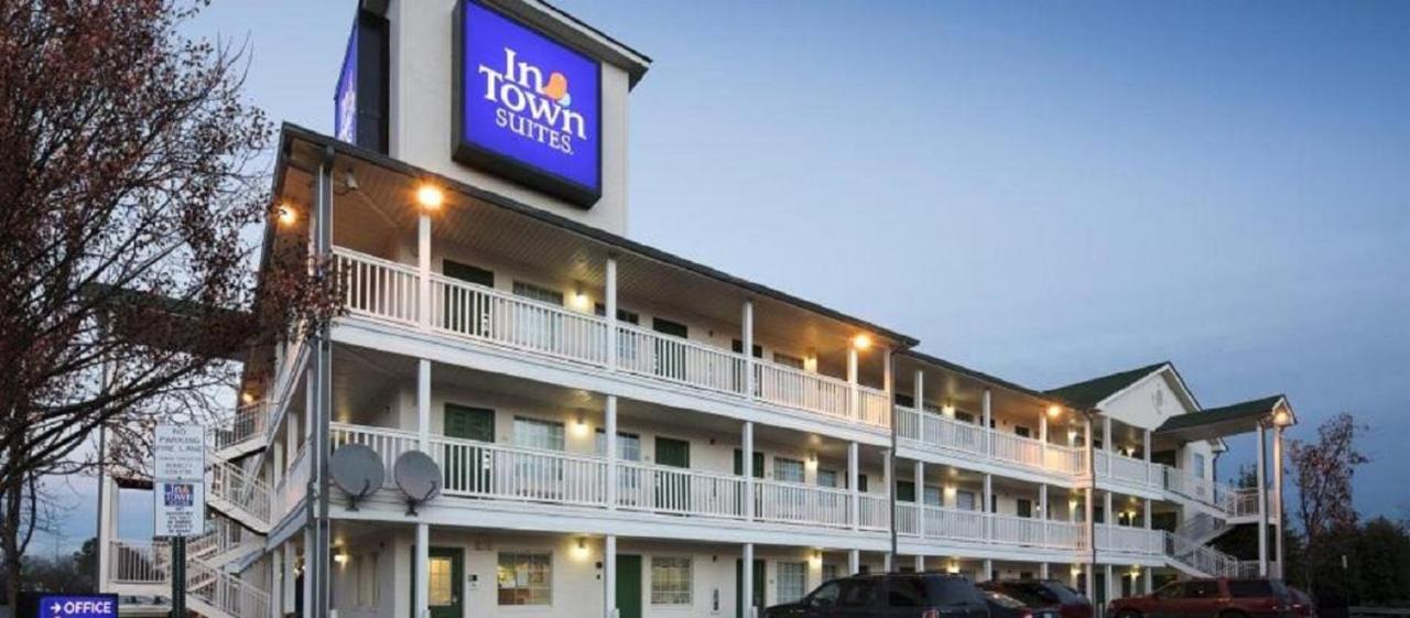 Intown Suites Extended Stay Chesapeake Va - I-64 Crossways Blvd Екстериор снимка